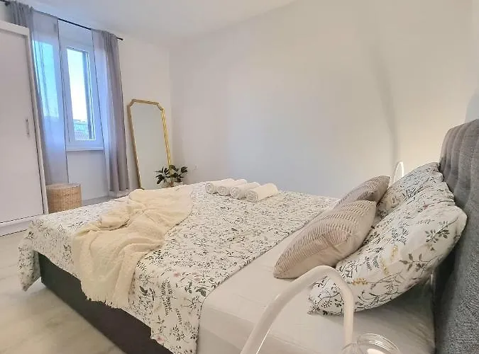 Un Ami * Pula